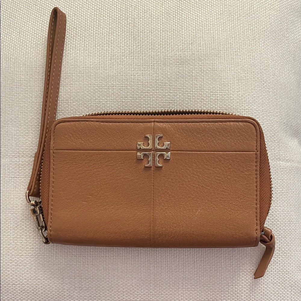 Brown Leather Wristlet Wallet